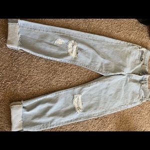NWOT levi mom jeans